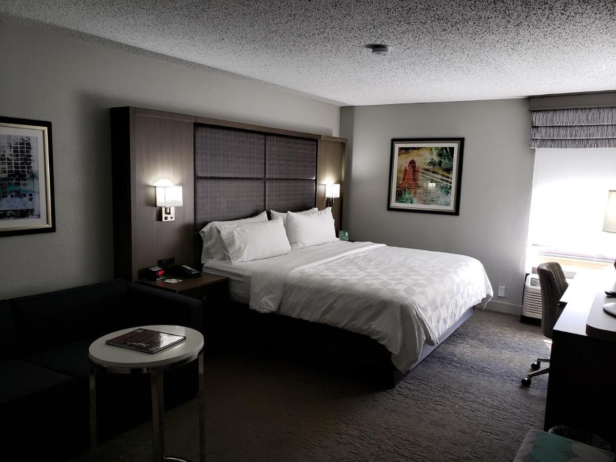 Holiday Inn Huntsville - Research Park By Ihg Eksteriør billede
