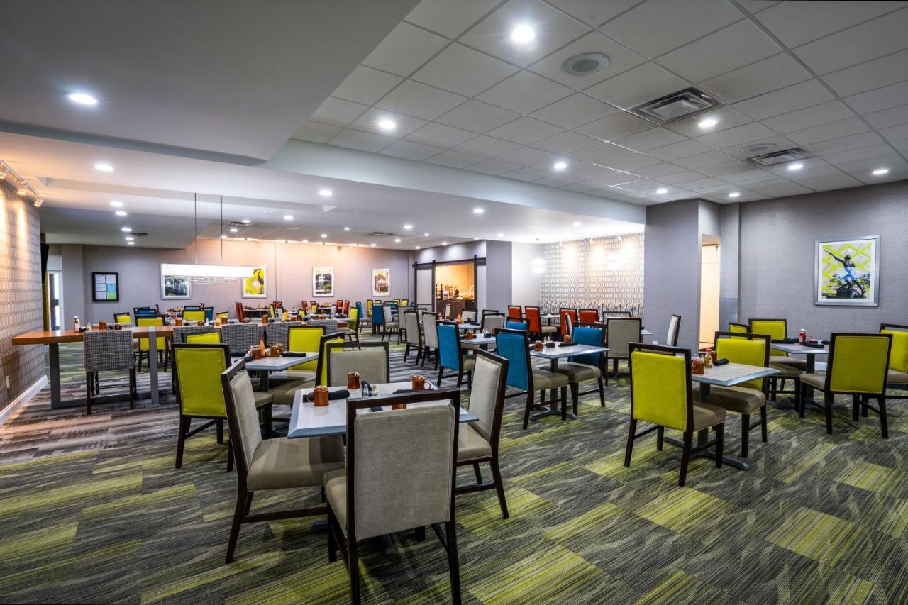 Holiday Inn Huntsville - Research Park By Ihg Eksteriør billede